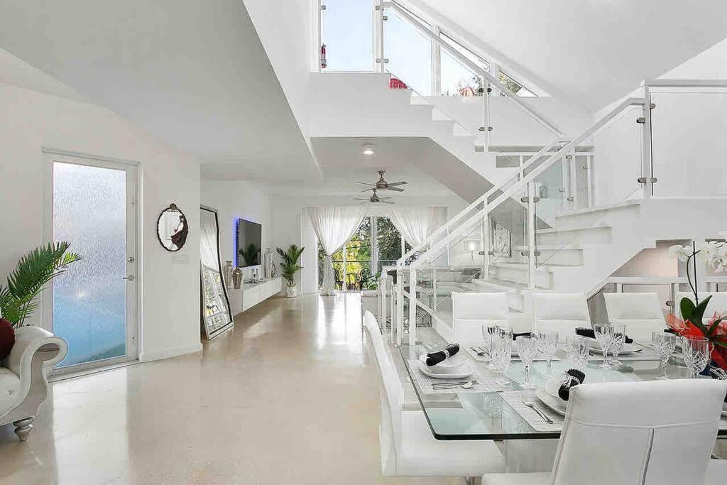 Villa Monroe Mansion Fort Lauderdale Exterior foto